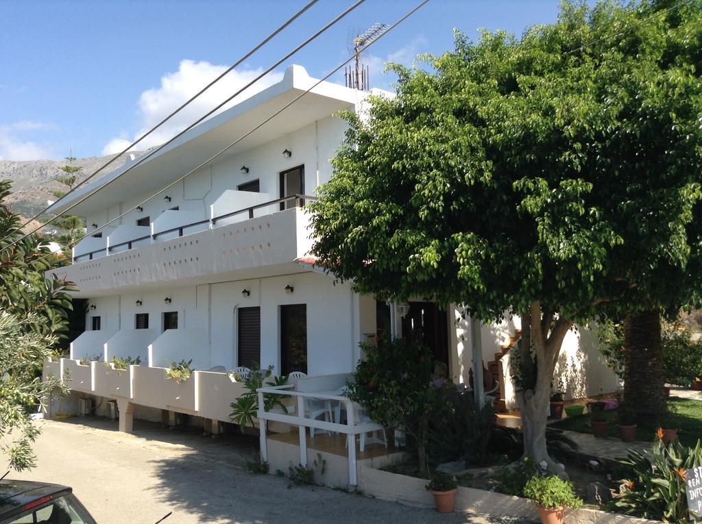 Studio Stella Plakias Exterior photo