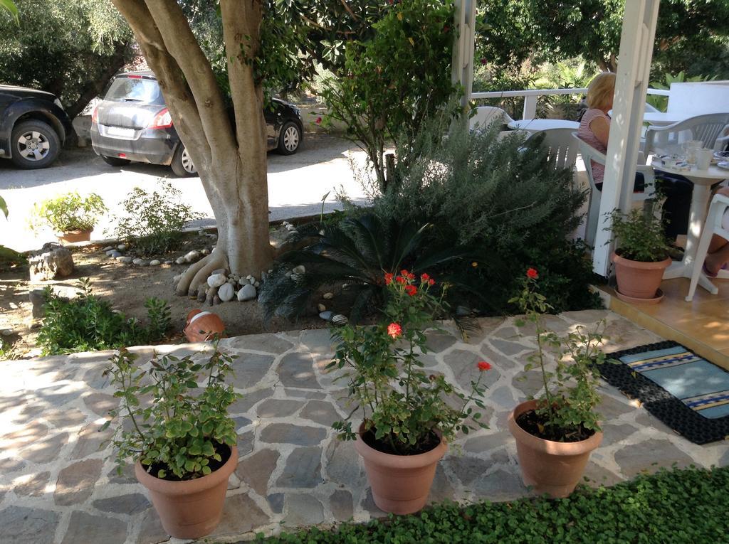 Studio Stella Plakias Exterior photo