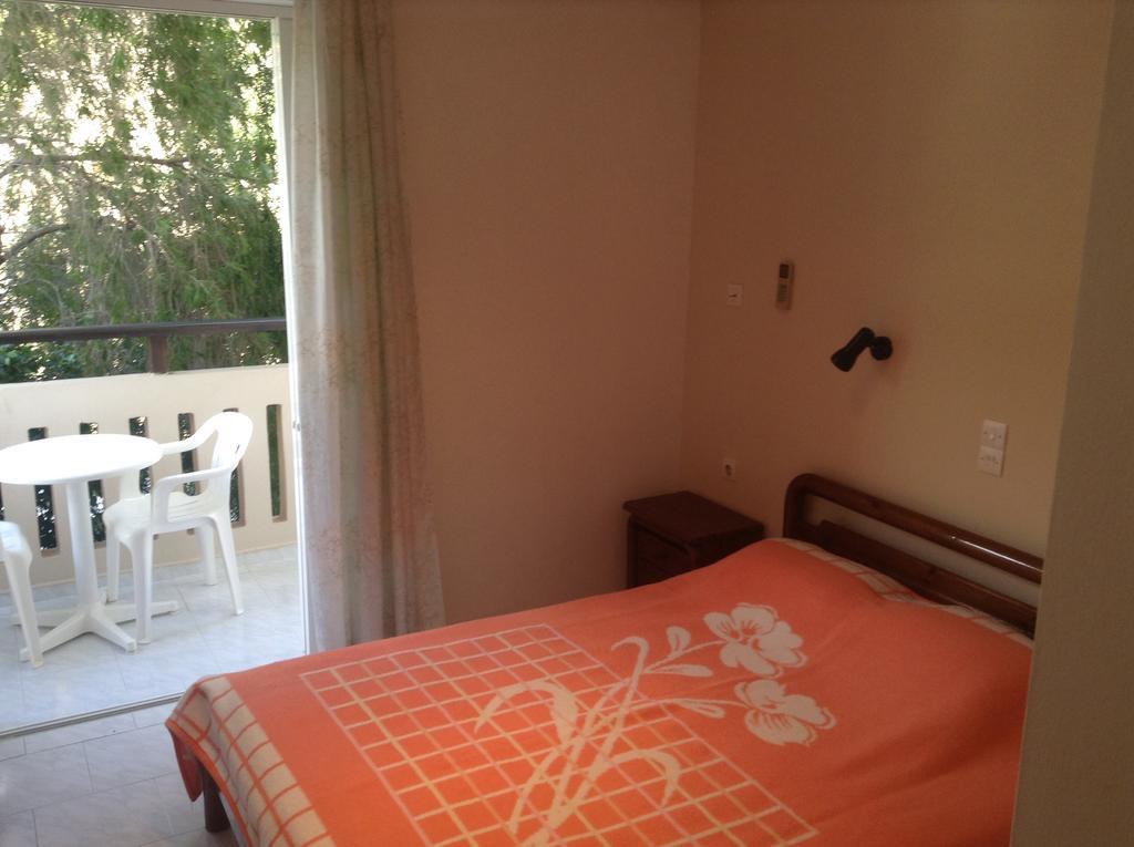 Studio Stella Plakias Room photo